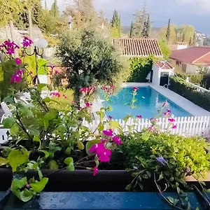 Villa Casa Rosales, Alfacar